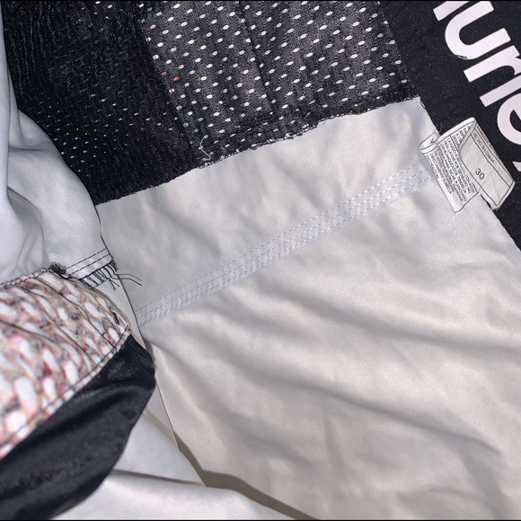 Hurley Cream / Brown Multicolor Swim Trunks size Waist 30 - Picture 6 of 7